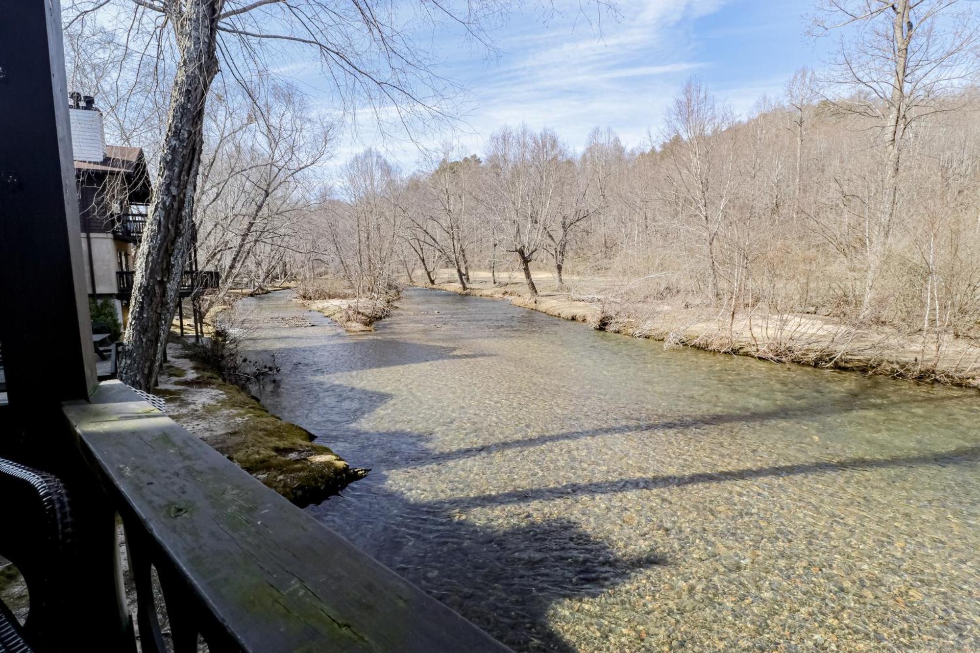 Chattahoochee River Edge Condominiums ヘレン 部屋 写真